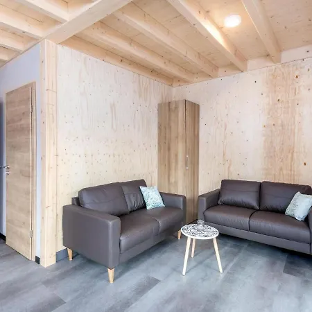 Inviting Bungalow In With Terrace * Hallschlag